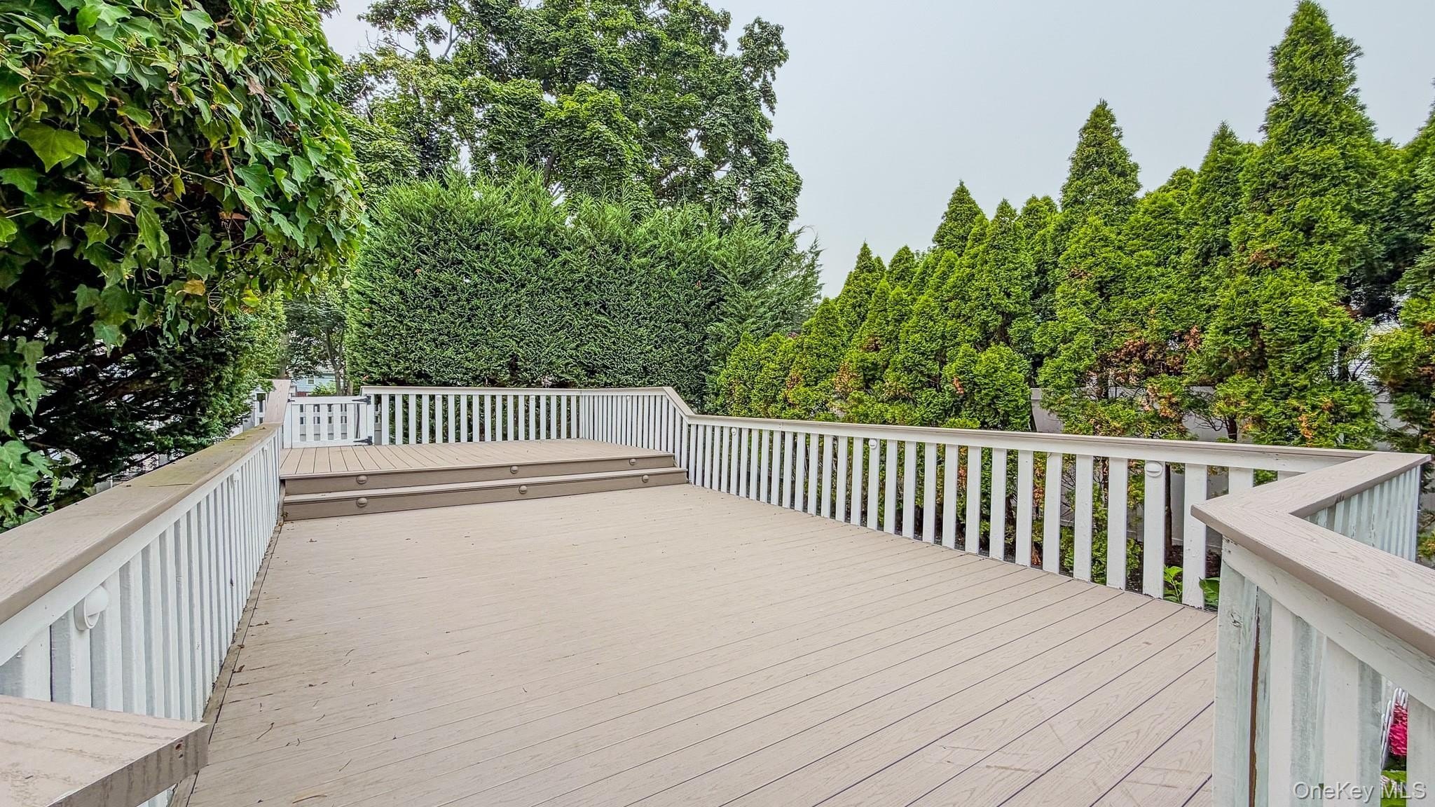 16 Brookside Dr – photo 4