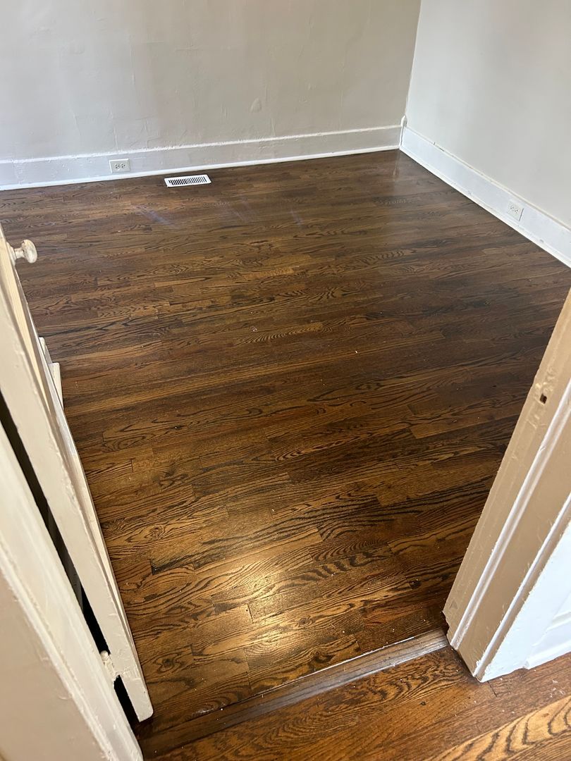 846 7th St W – photo 2