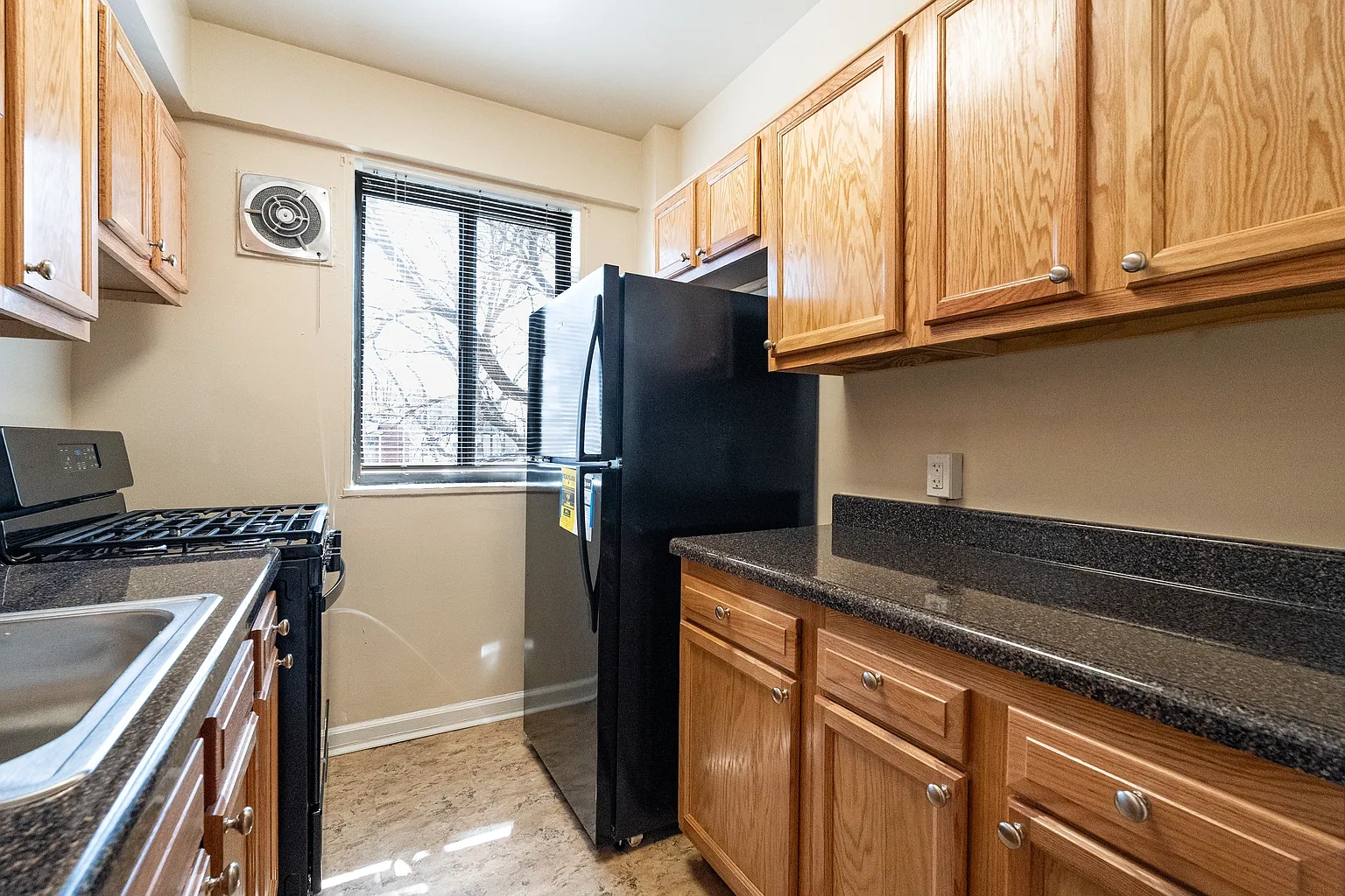 Walden Commons – photo 1