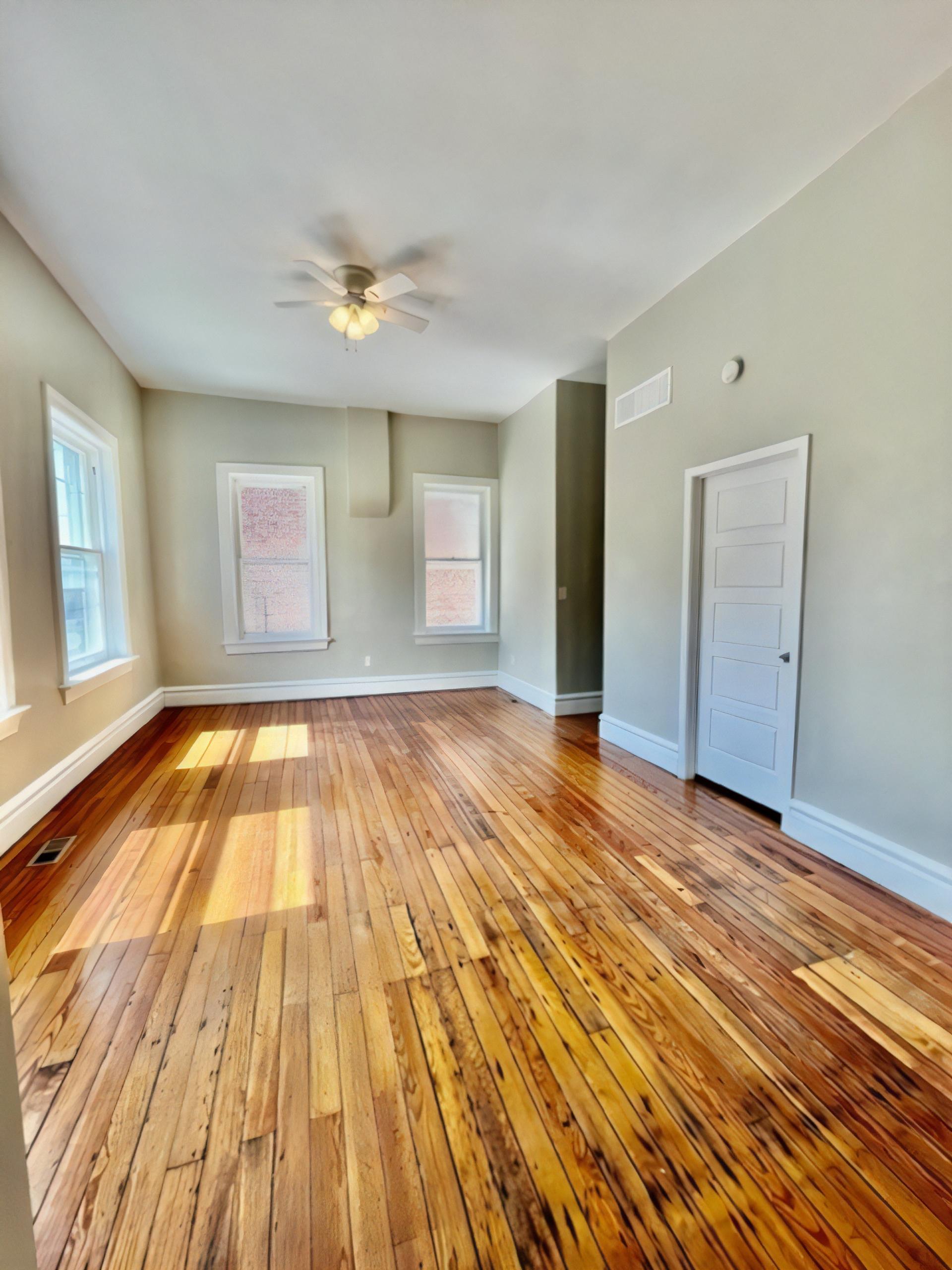2807 Miami St – photo 1