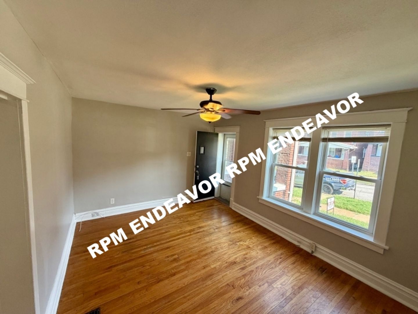 3912 Miami St unit 3912 Miami St 1F – photo 1
