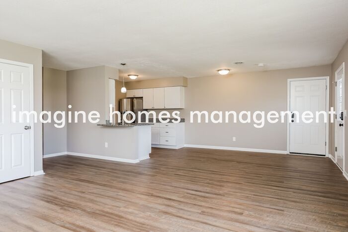 7690 Sharon Dr – photo 5