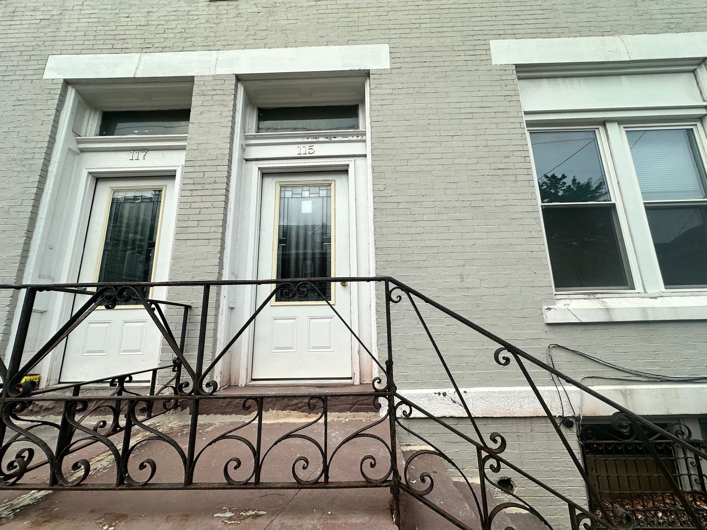 115 S 10th St unit 3 – photo 1