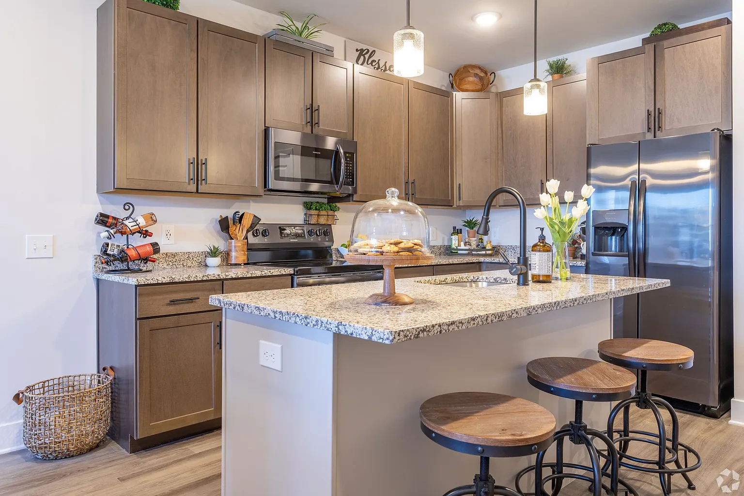 HH Bath View Apartments – photo 3