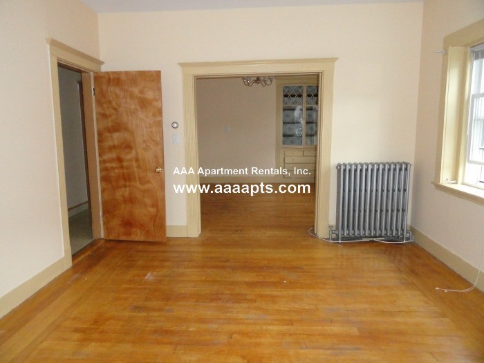 32 Ashley St unit 3 – photo 3