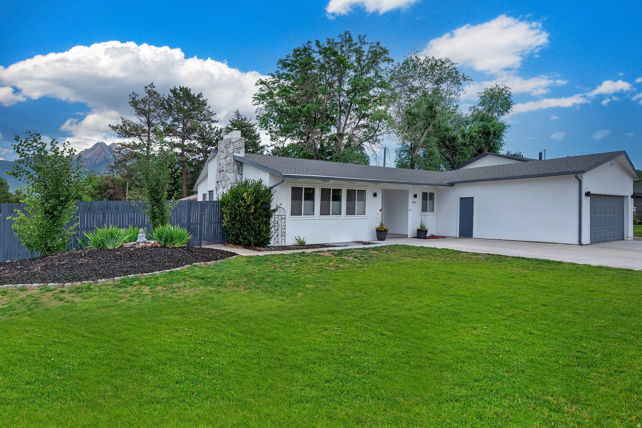 4901 S Laura Dr – photo 1