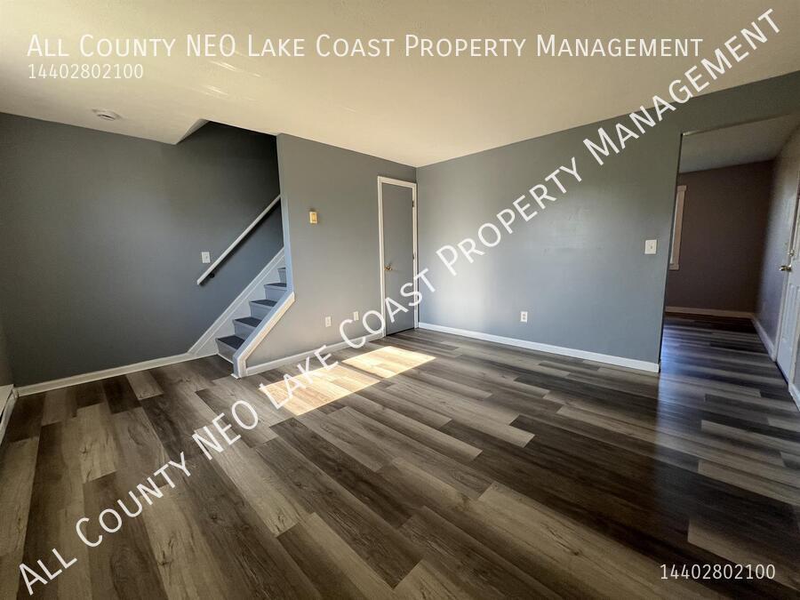 1372 Massachusetts Ave – photo 2