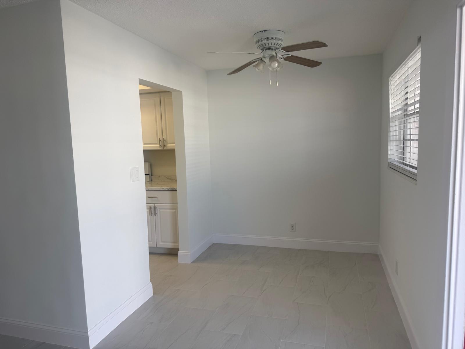402 Lake Shore Dr unit 202 – photo 5