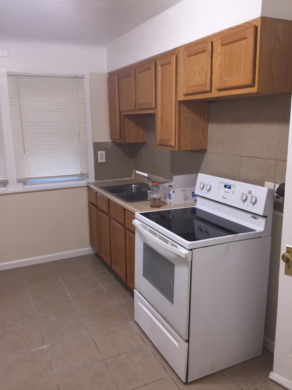 10715 Wadsworth Ave – photo 3