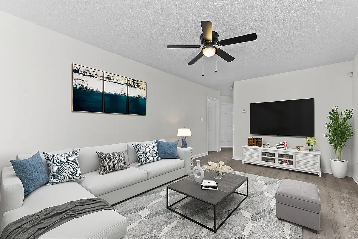Skyside Landing Apartments – photo 2