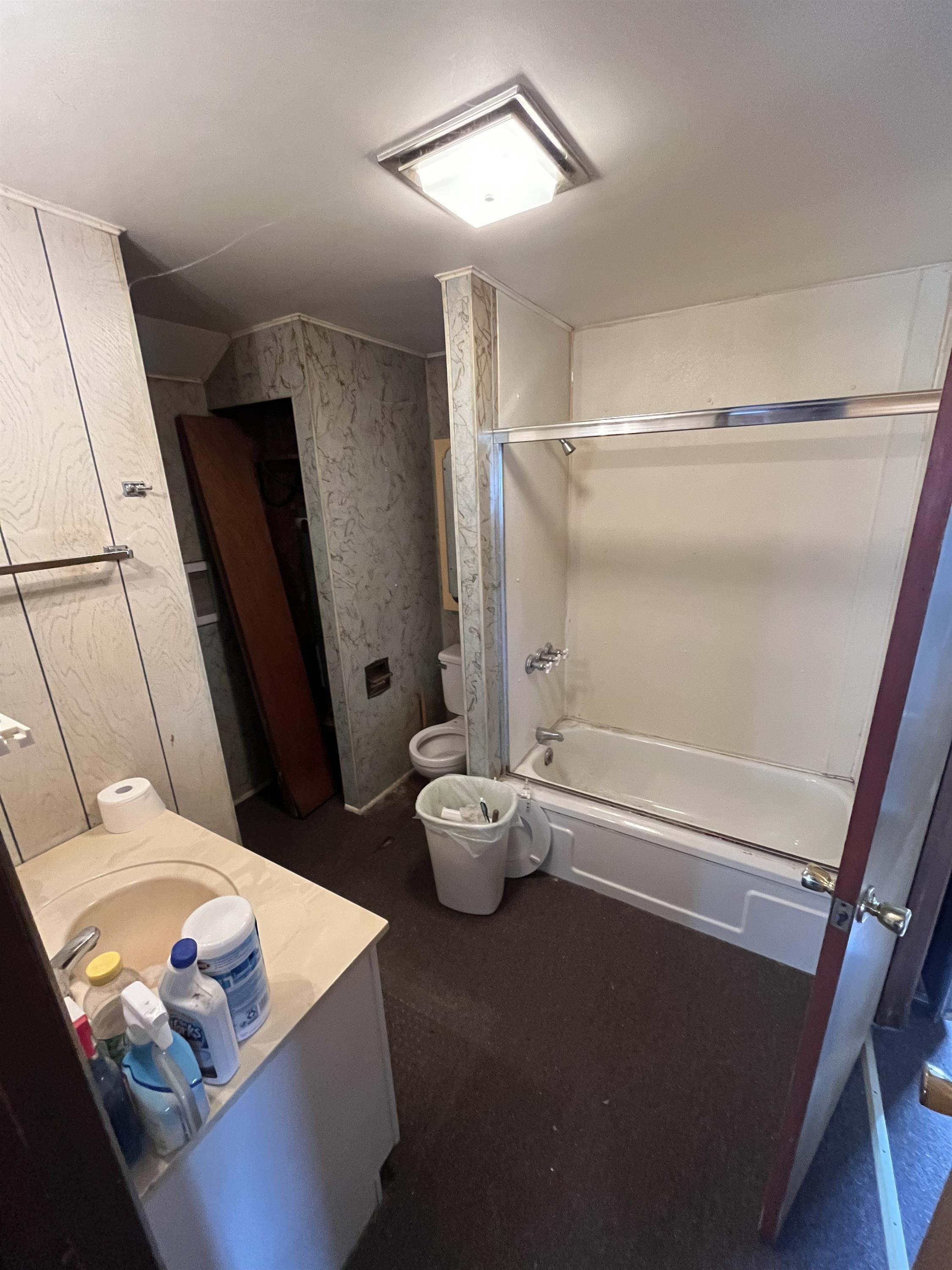 226 Beaver Ave NE unit D – photo 4