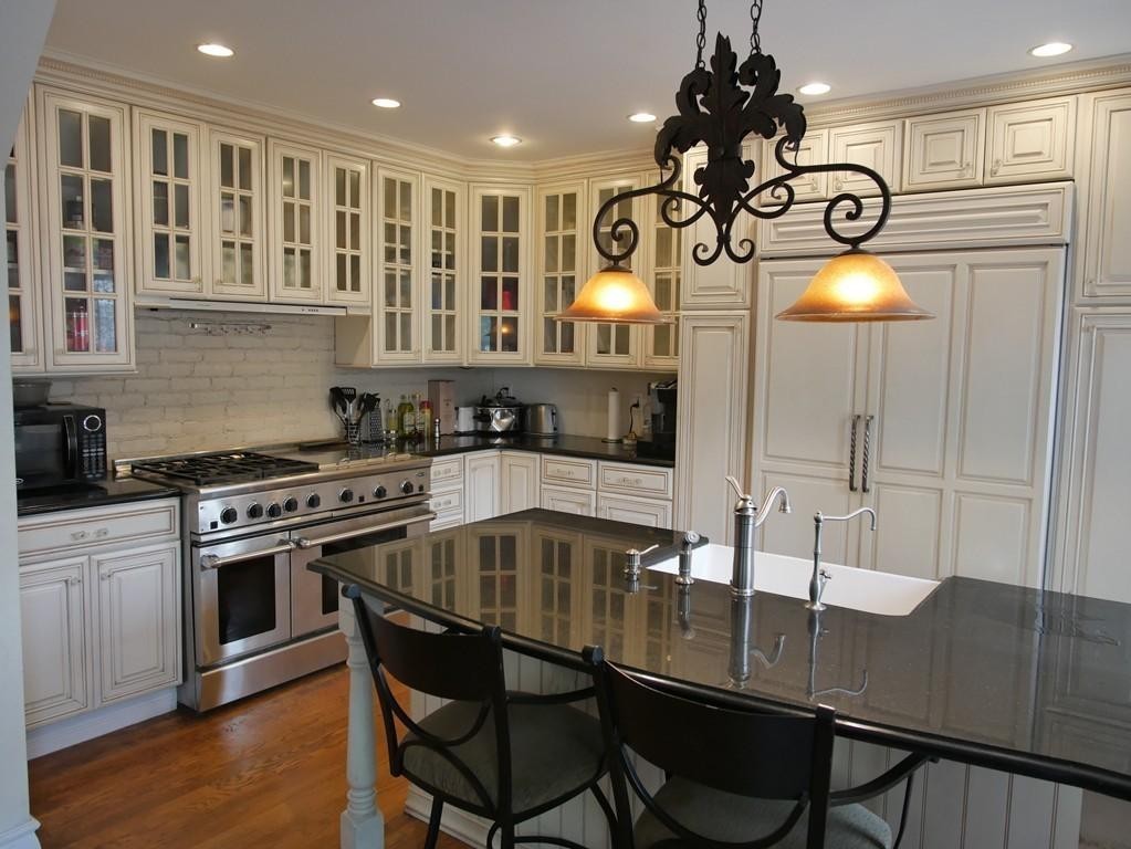 32 Warwick St unit 0 – photo 4