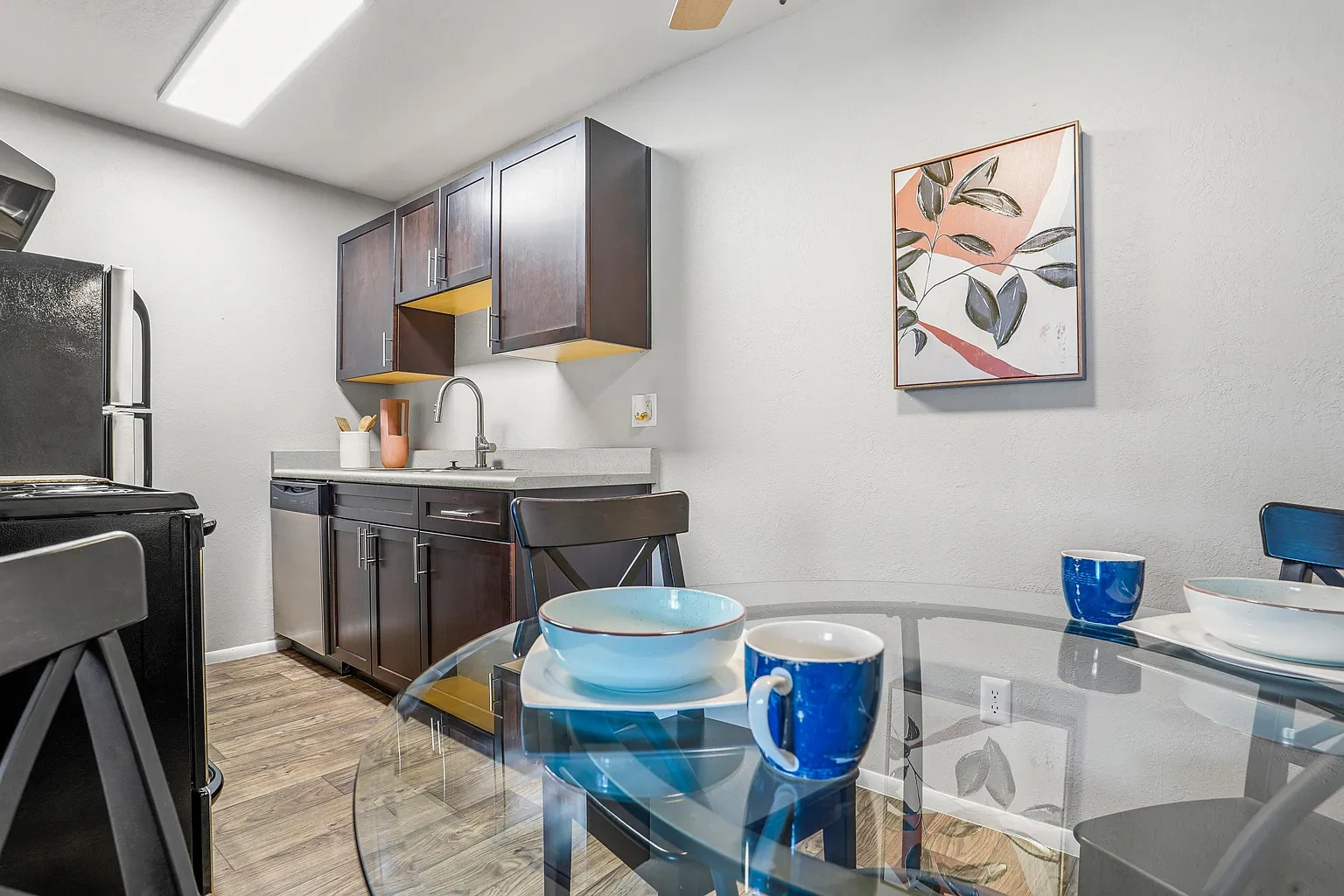 Callaway Apartments – photo 4
