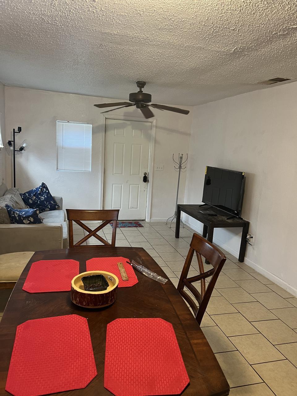 611 34th St NW – photo 3