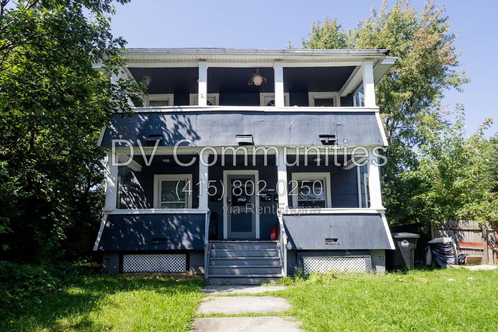 1434 W 112th St unit 1 – photo 1