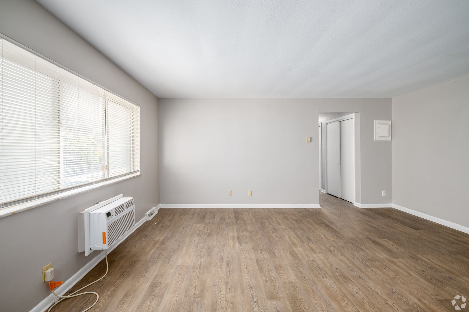 12530 Lake Avenue – photo 5