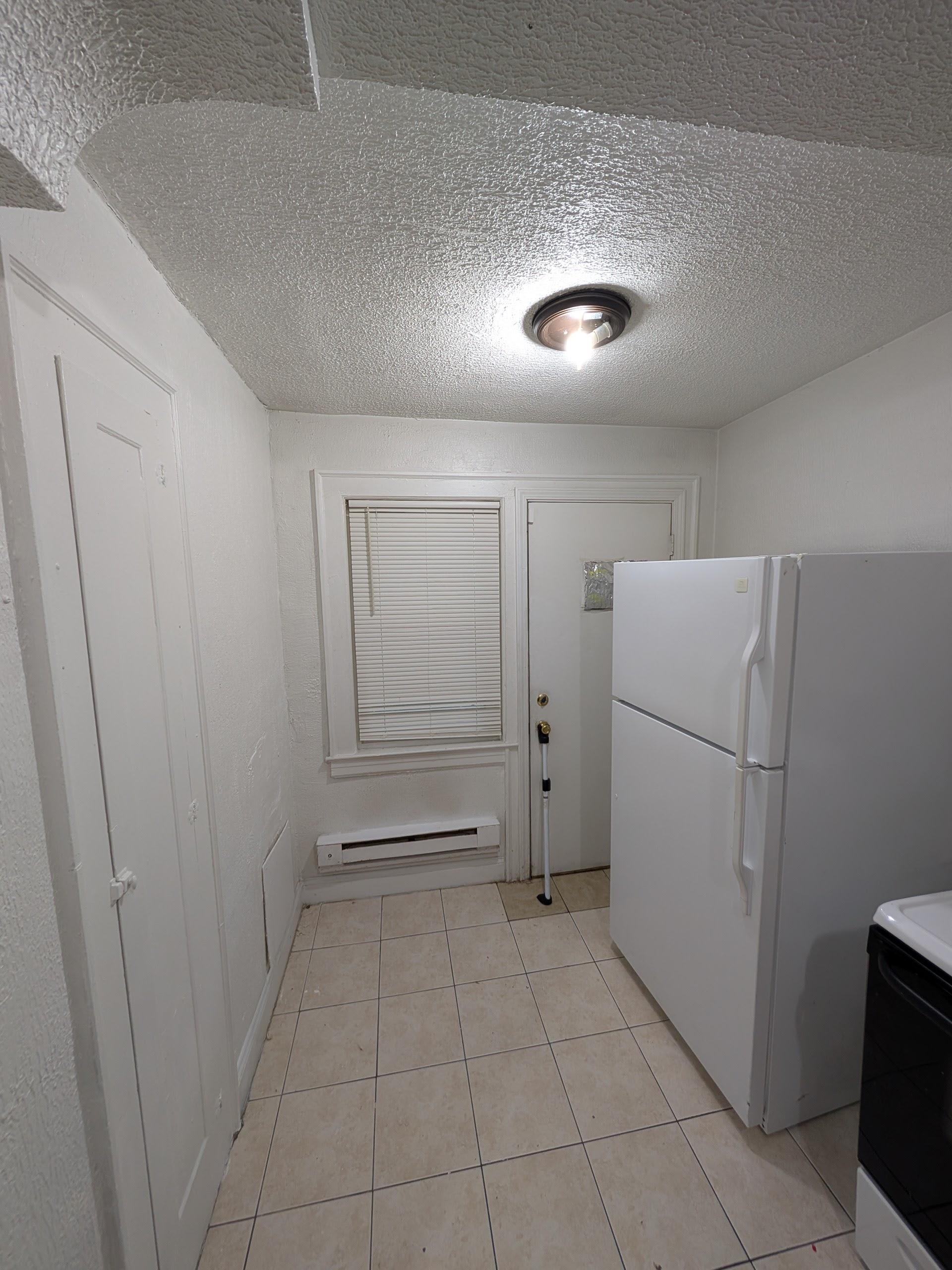 1882 Marloes Ave unit 21 – photo 5