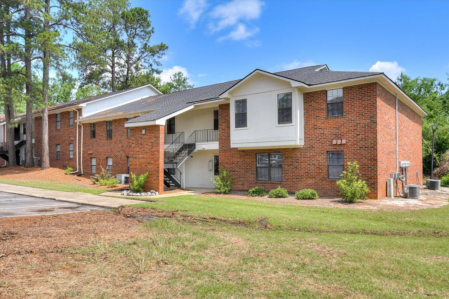 Hunters Run Apartments – photo 4