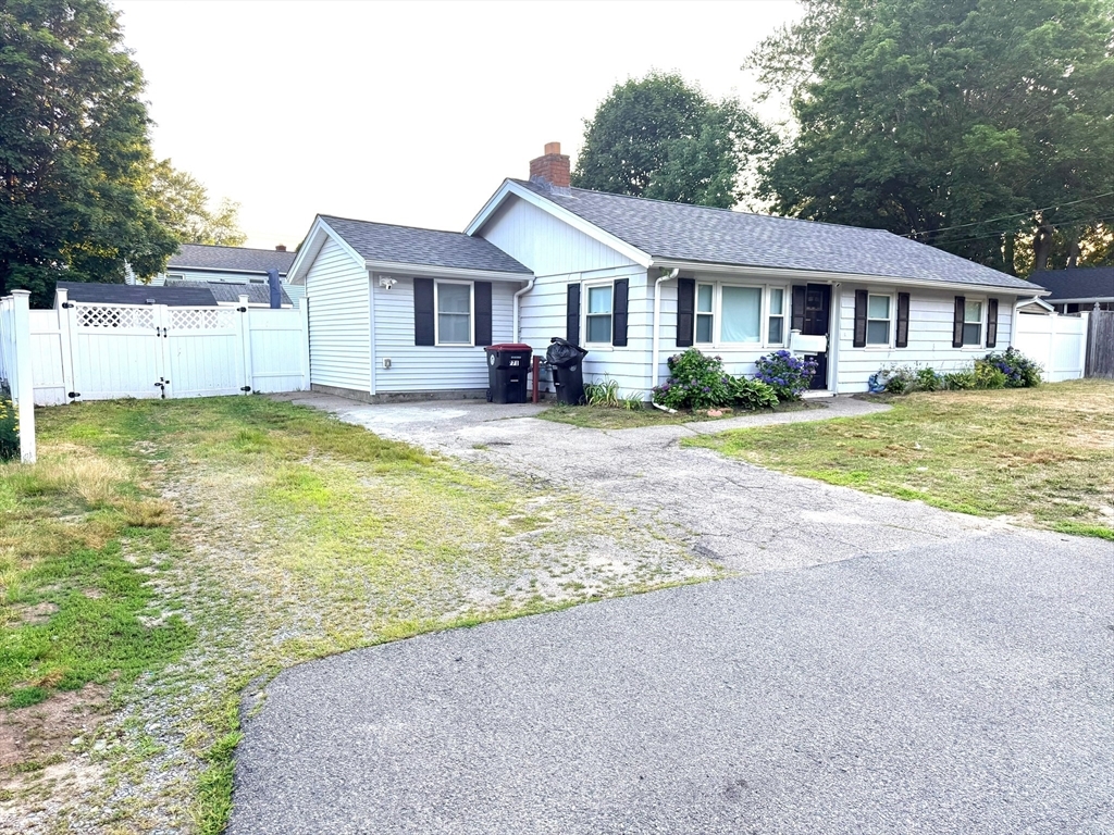 771 Summer St – photo 1