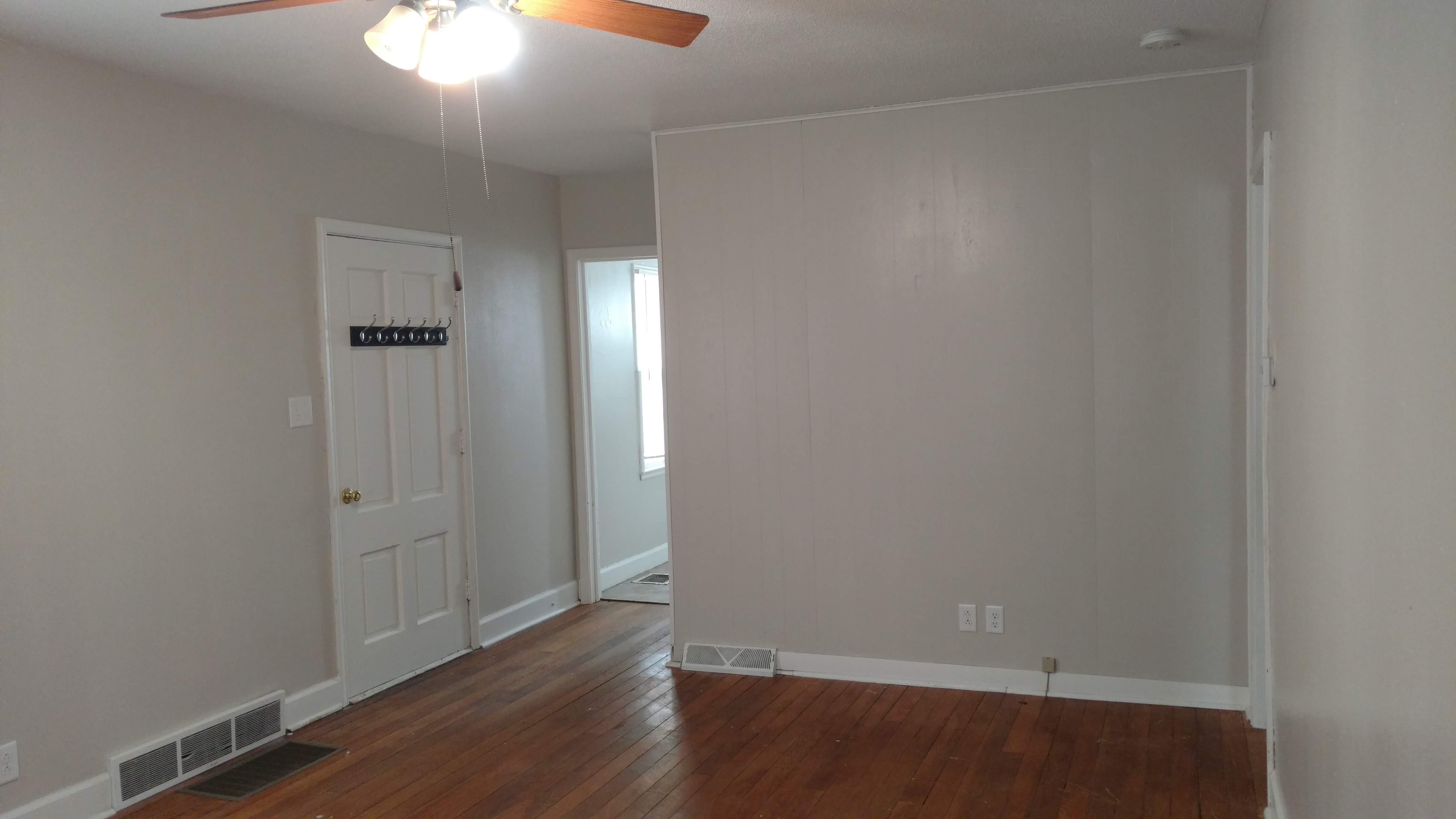 906 N 5th Ave W – photo 2