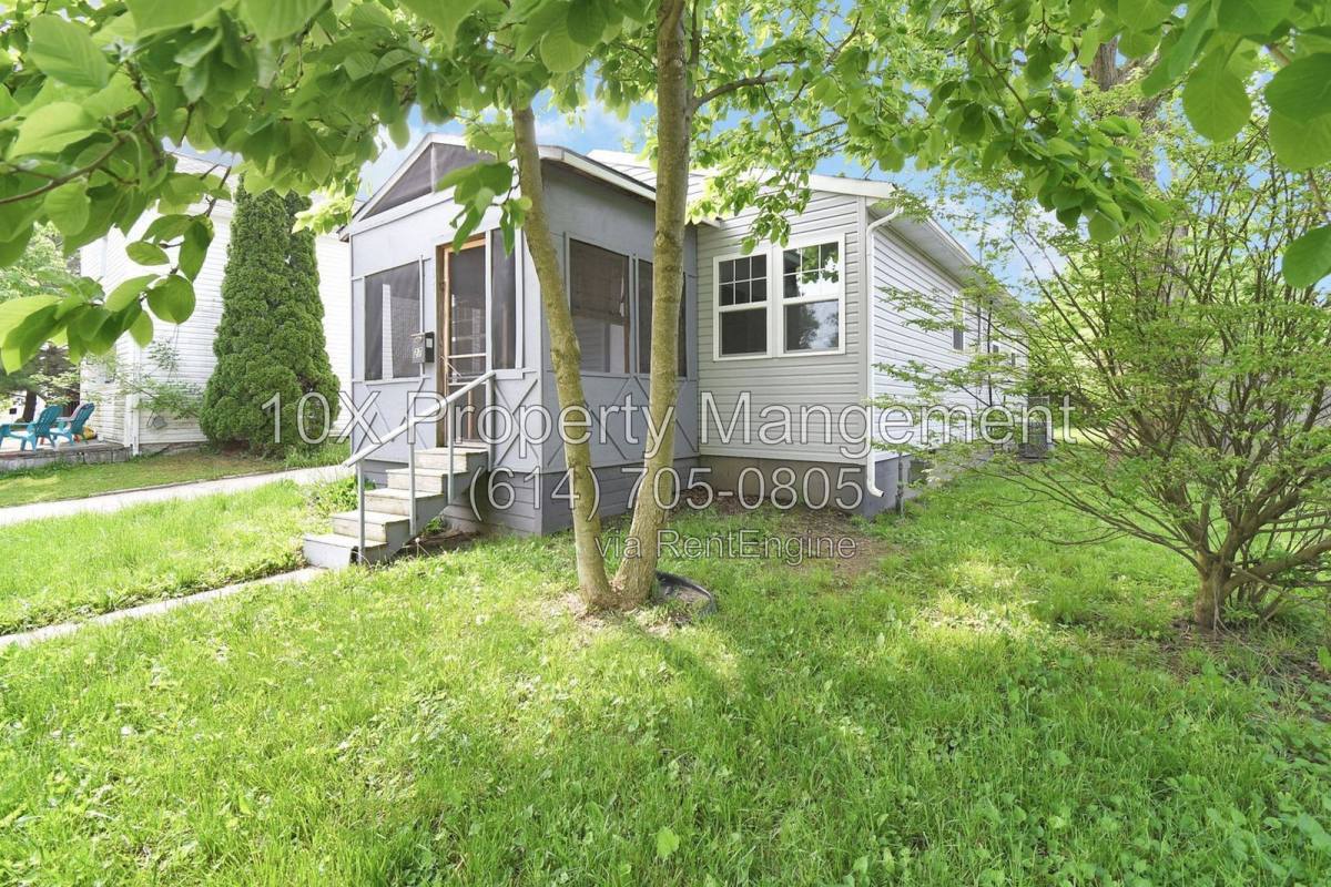 27 Eaton St – photo 4