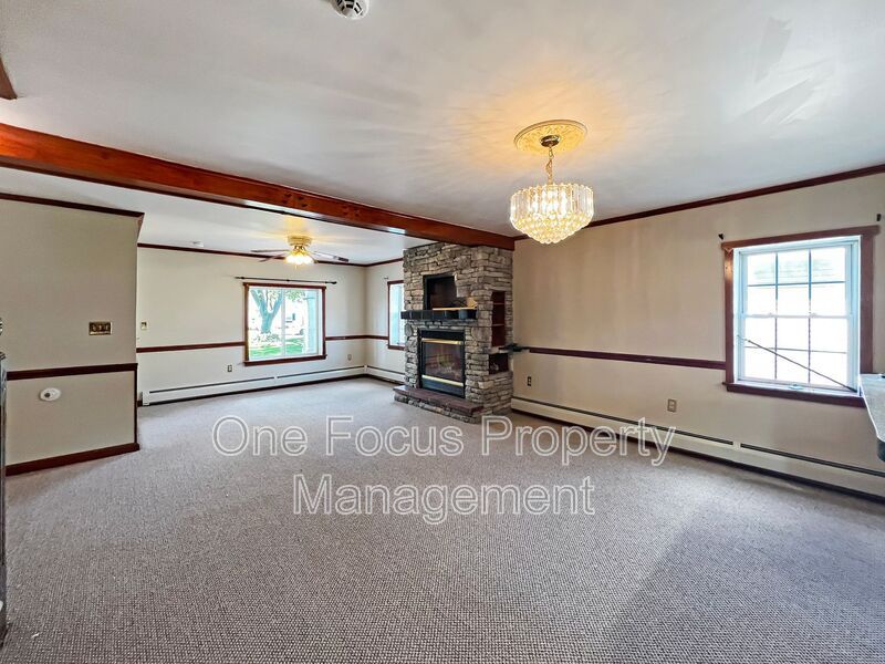 2734 Dove St – photo 5