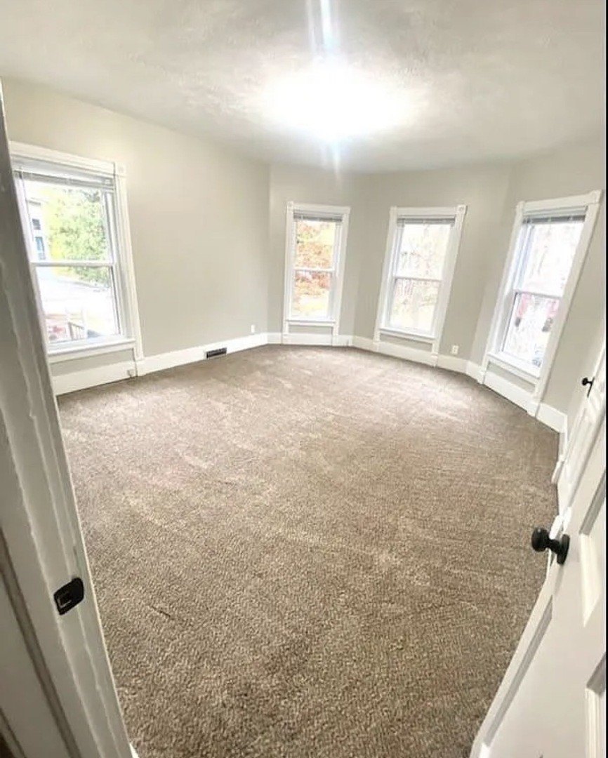 612 1/2 E Chestnut St #2 – photo 4