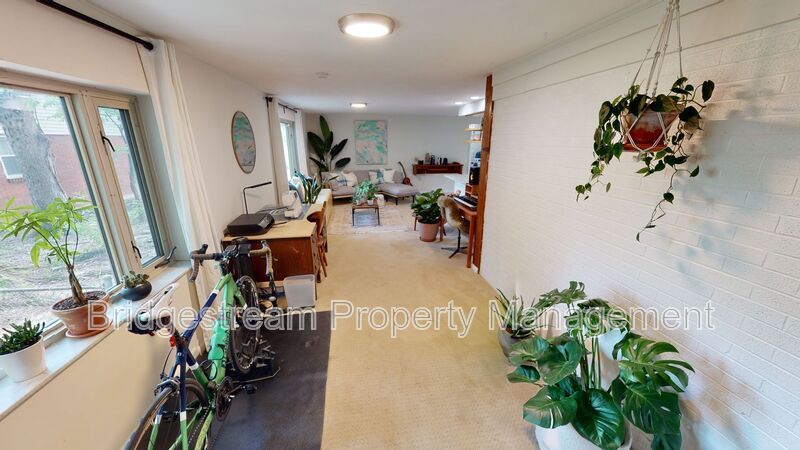 2125 Belloak Dr – photo 4