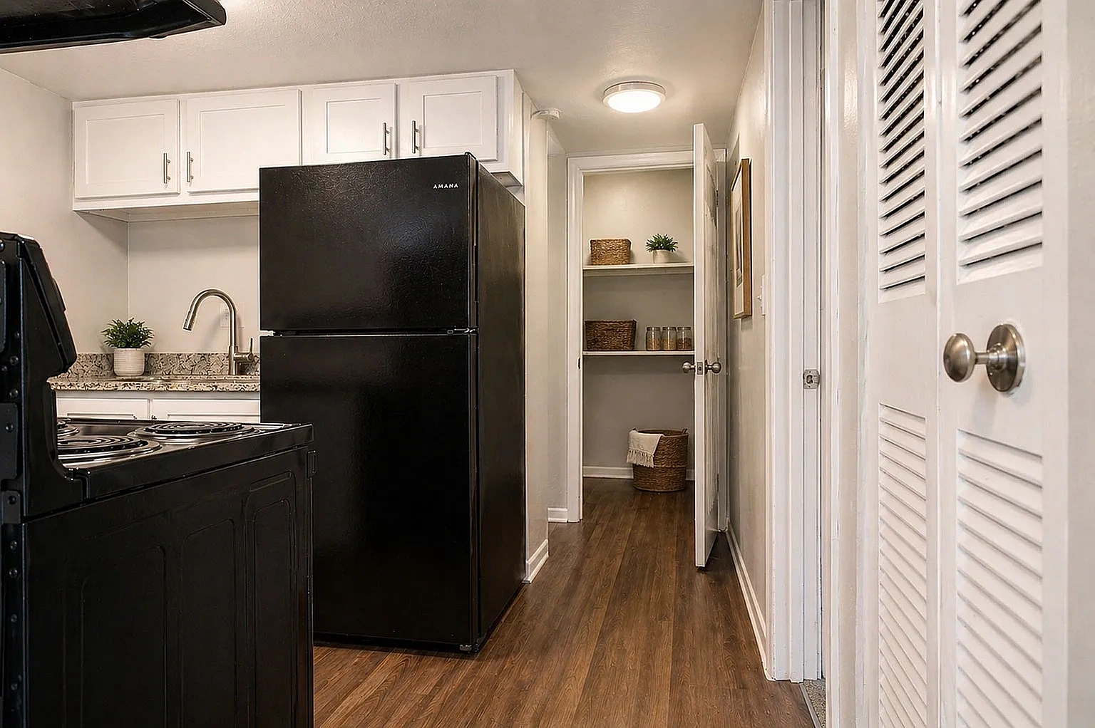 The Stratton Apartments – photo 3