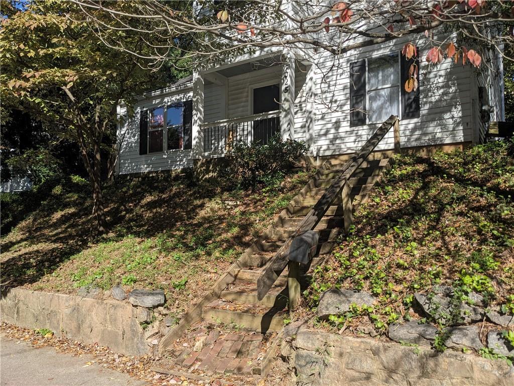 1025 Atlantic Dr NW – photo 1