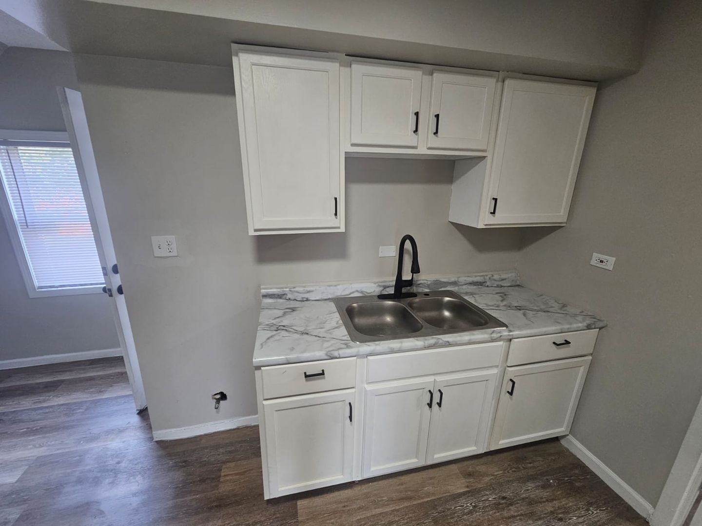 7310 Camden Ave unit Upper – photo 4