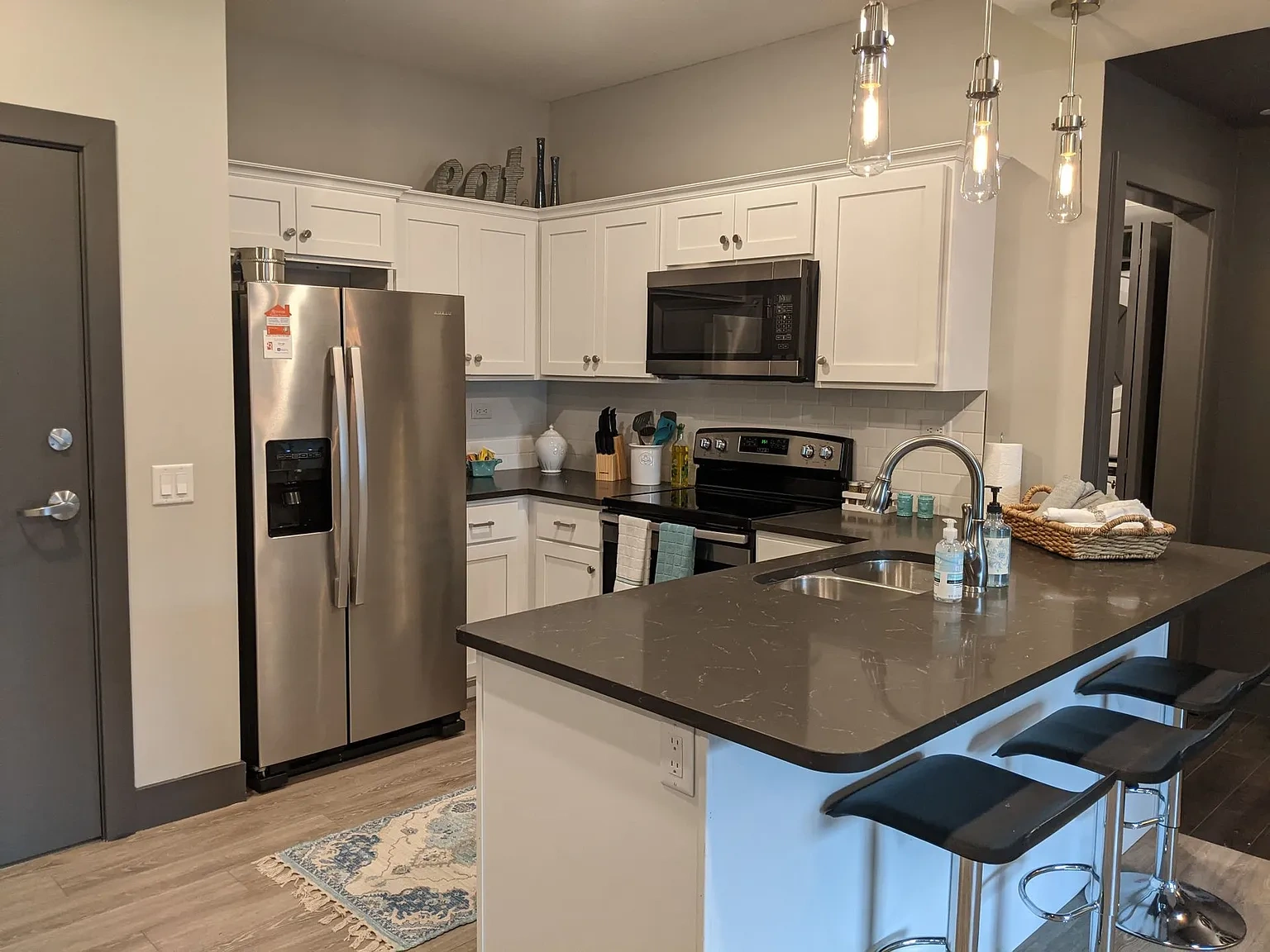 520 Neil – photo 5