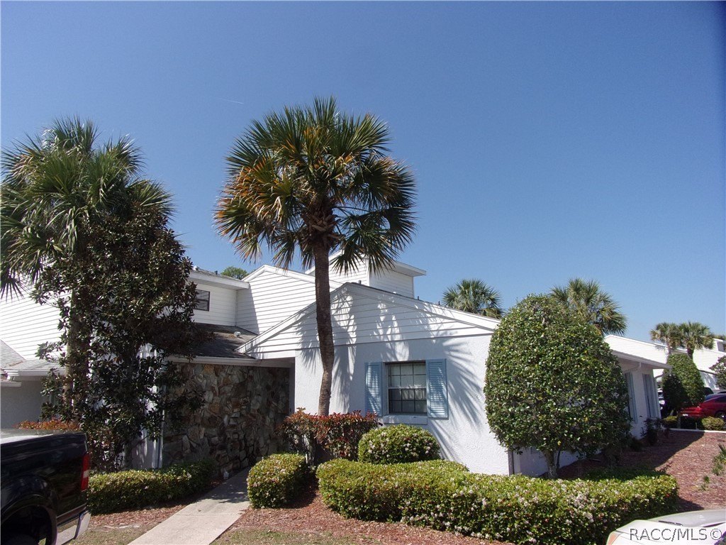 876 Pritchard Island Rd – photo 1