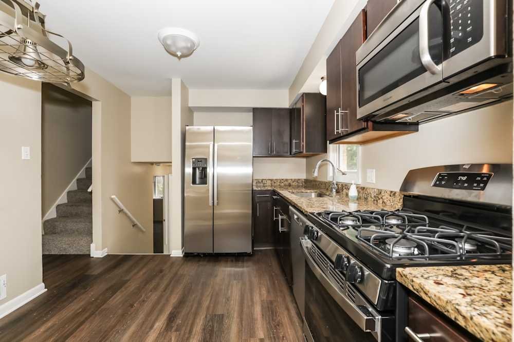 16416 84th Ave – photo 3