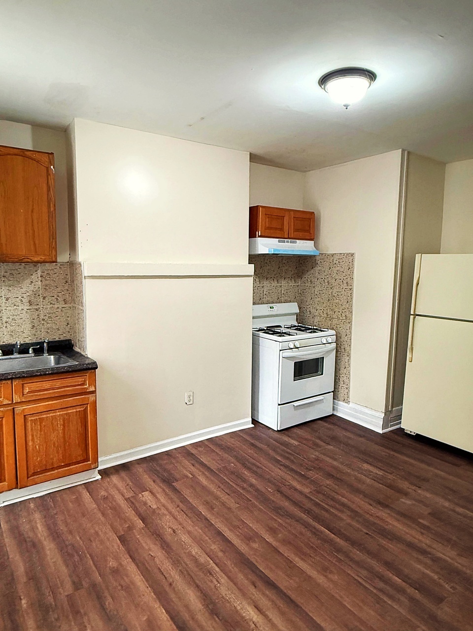 123 Highland Ave – photo 2