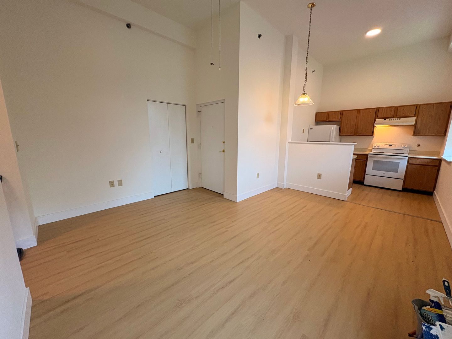 252 W College Ave unit Unit 212 – photo 3