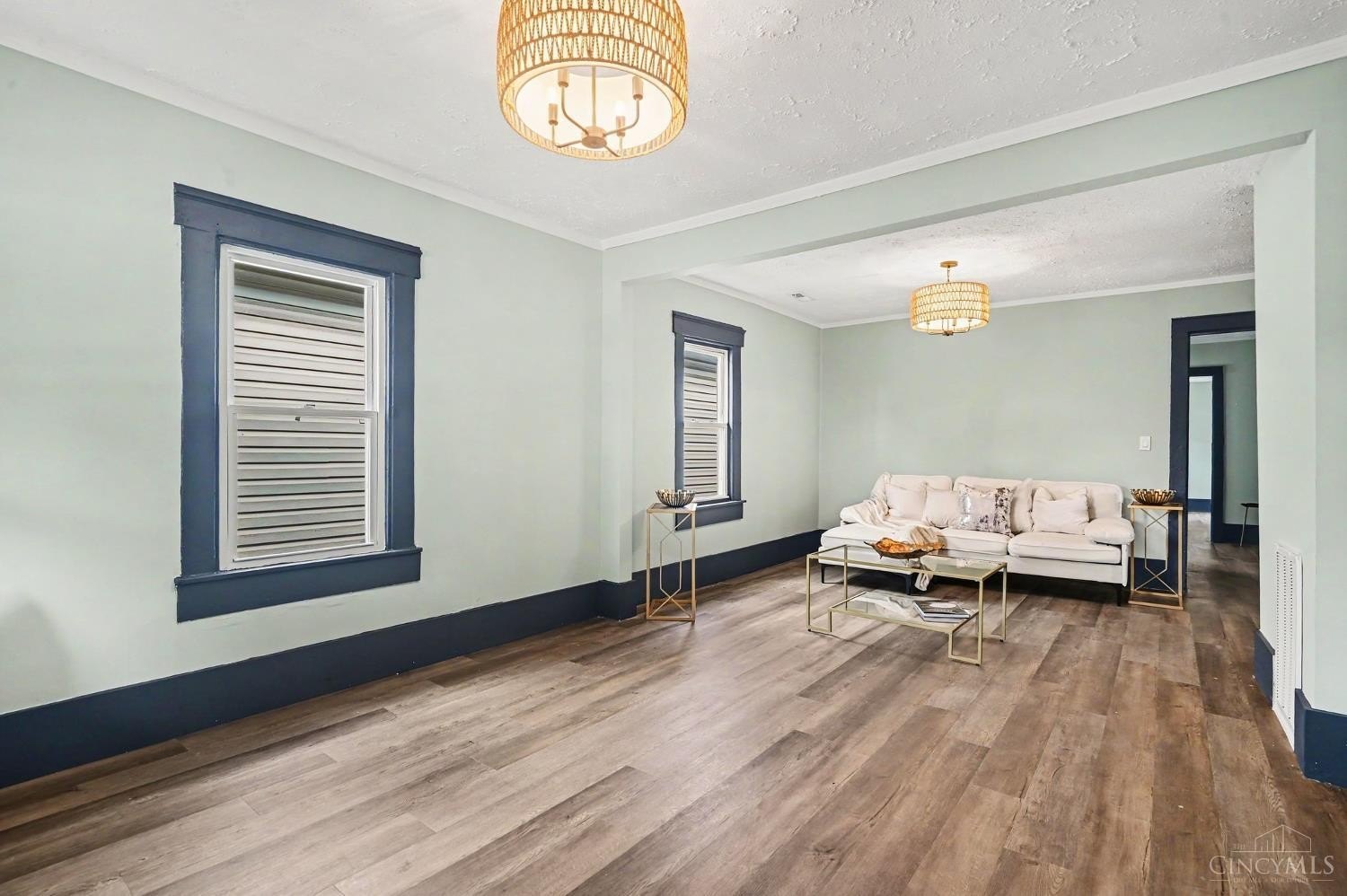 1103 Hunt Ave – photo 2