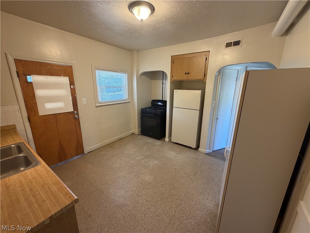 15300 Waterloo Rd unit 1 – photo 4