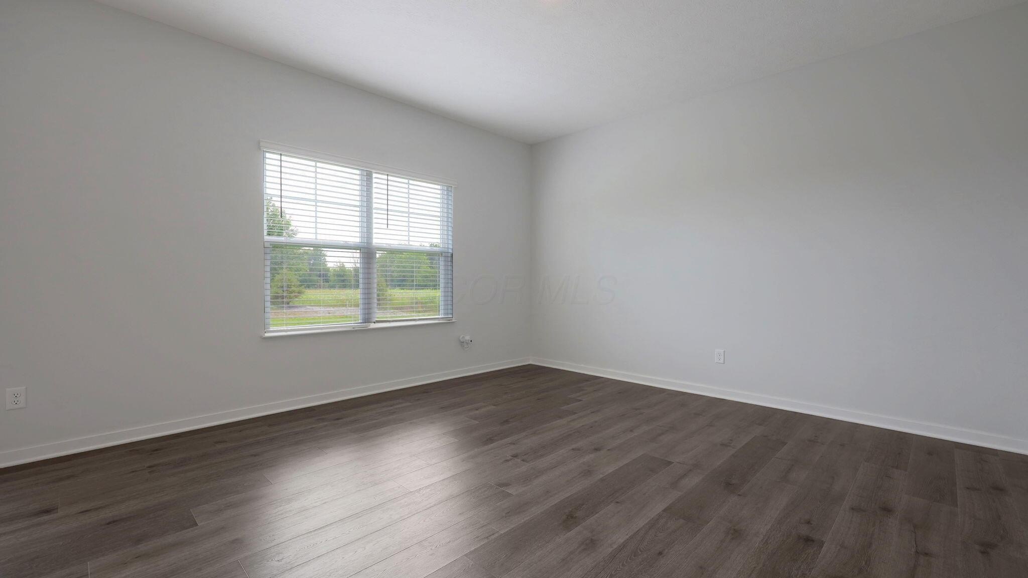858 Sunny Vale Dr – photo 4