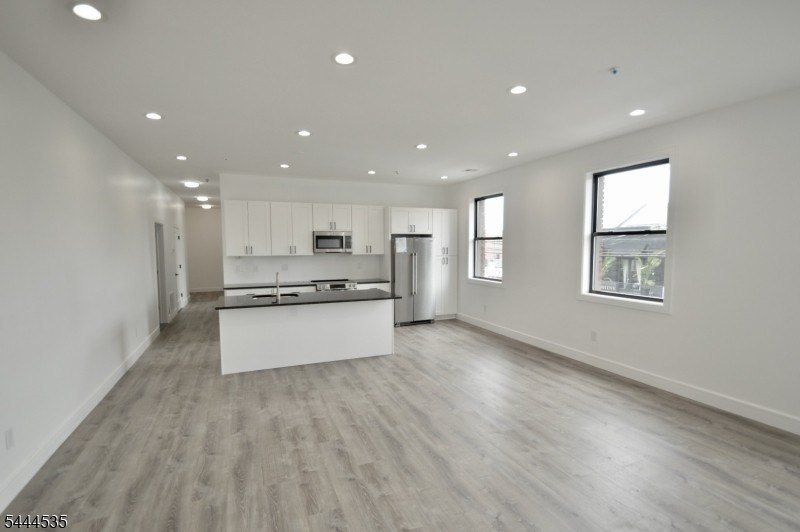 340 Millburn Ave #2A – photo 2