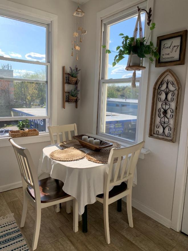 245 E Blackwell St – photo 2