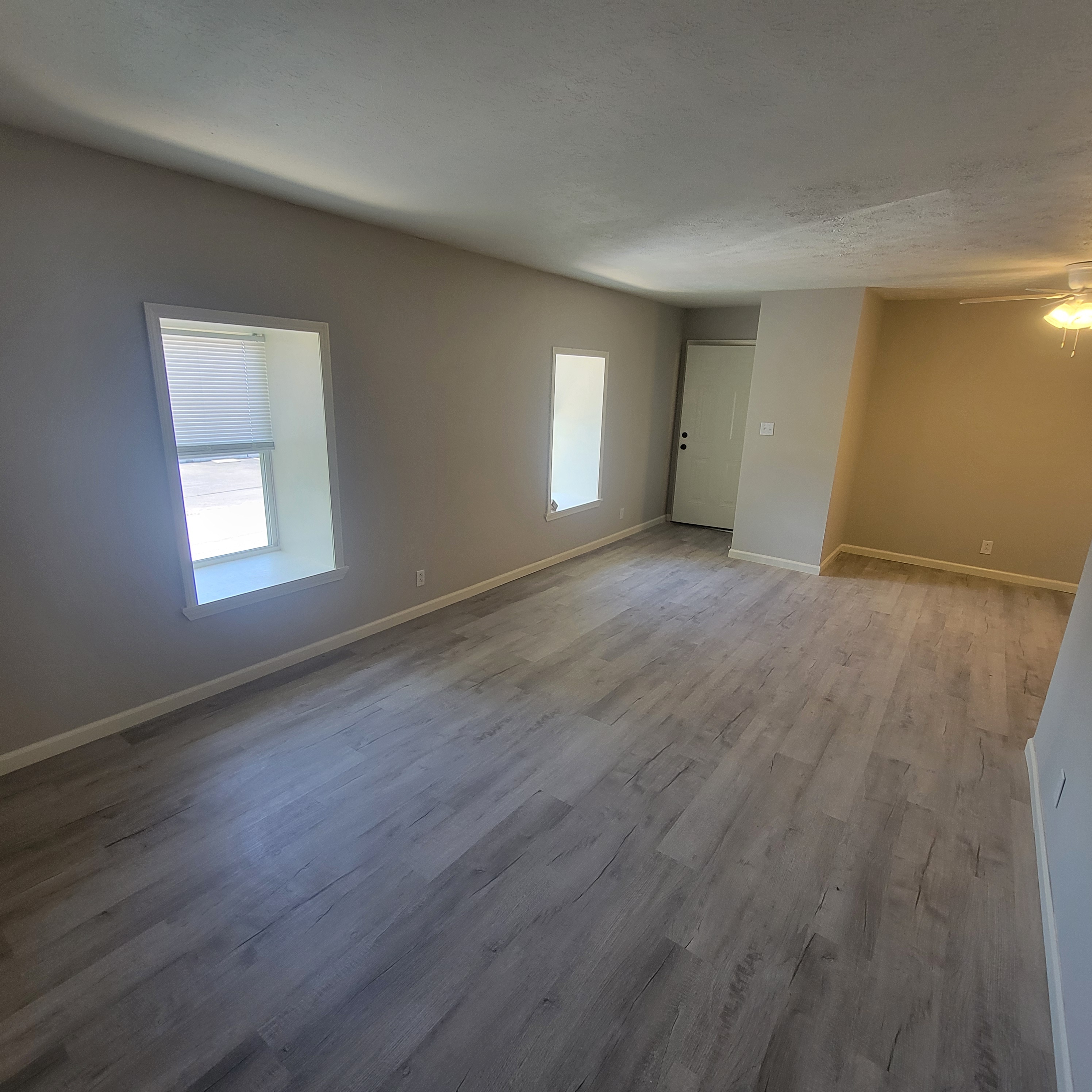 103 White St unit 4 – photo 2