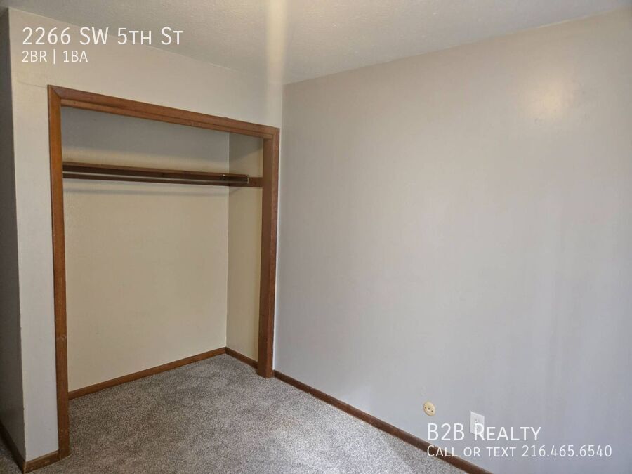 2266 5th St SW – photo 5