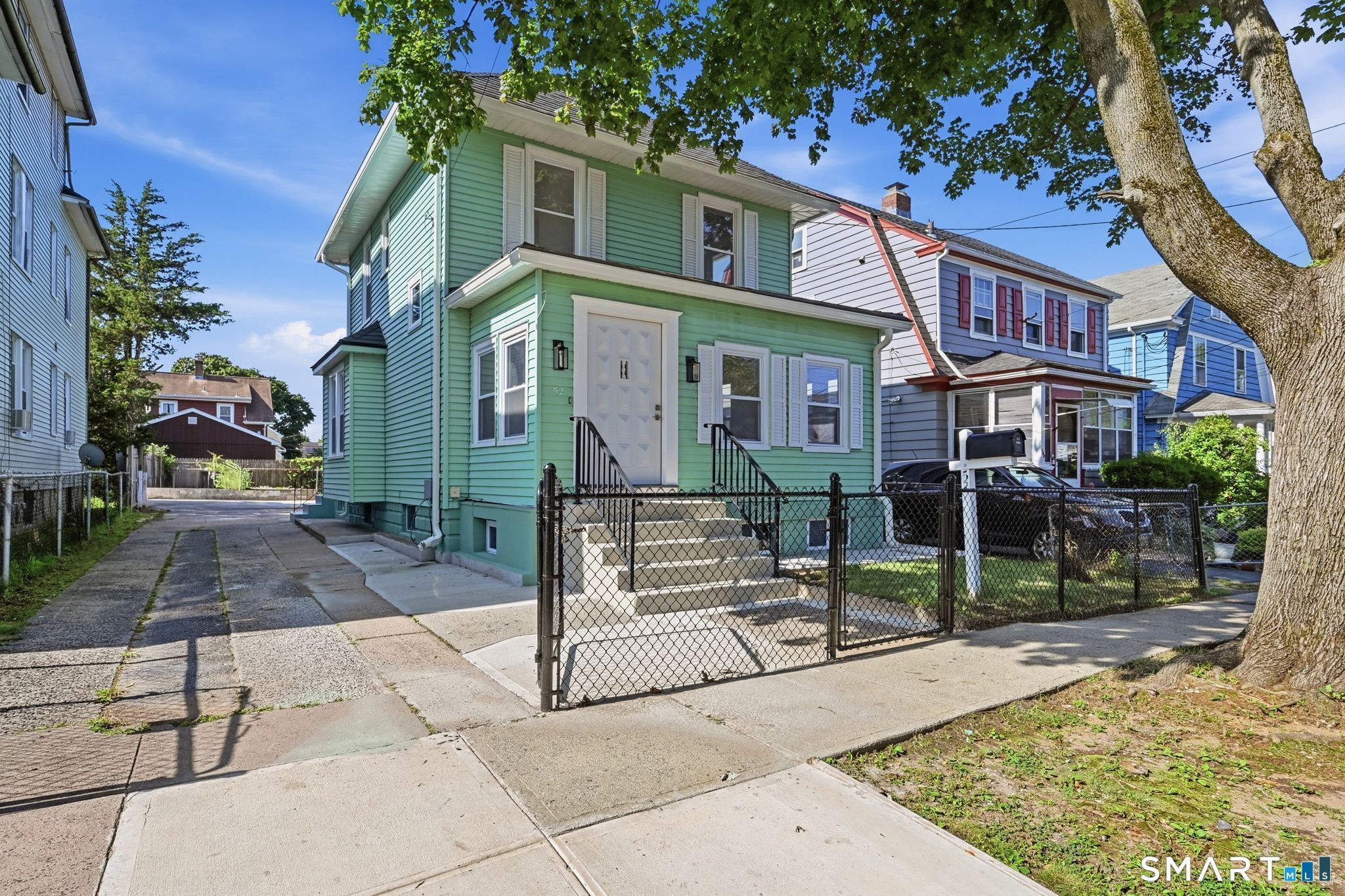 52 4th St – photo 2