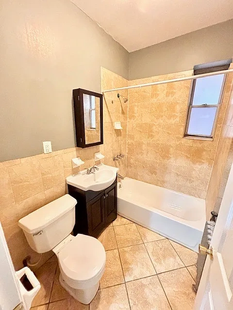 115 Halsted St – Floor plan