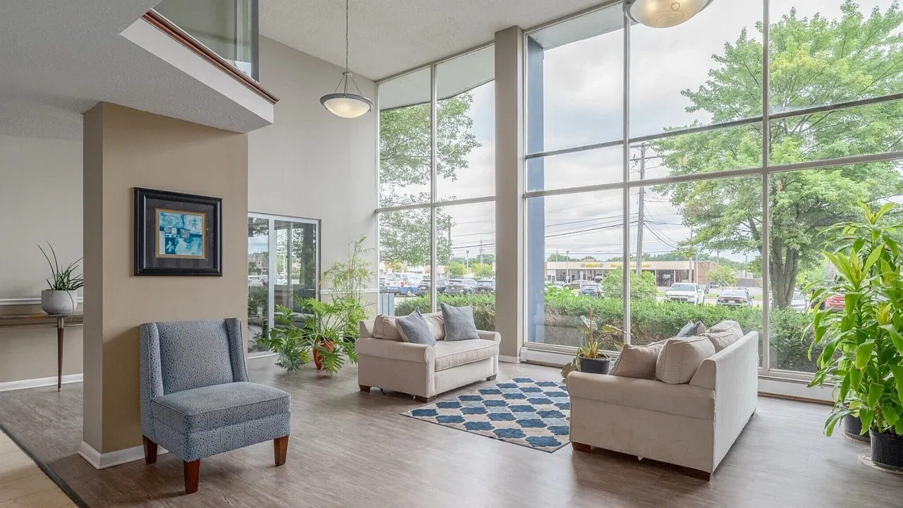 The Westbury Apartments – photo 1