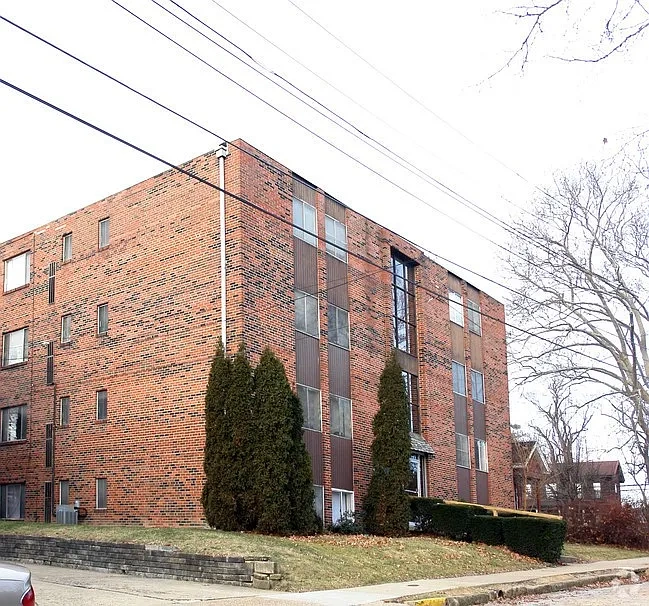 Woodlawn Terrace – photo 1