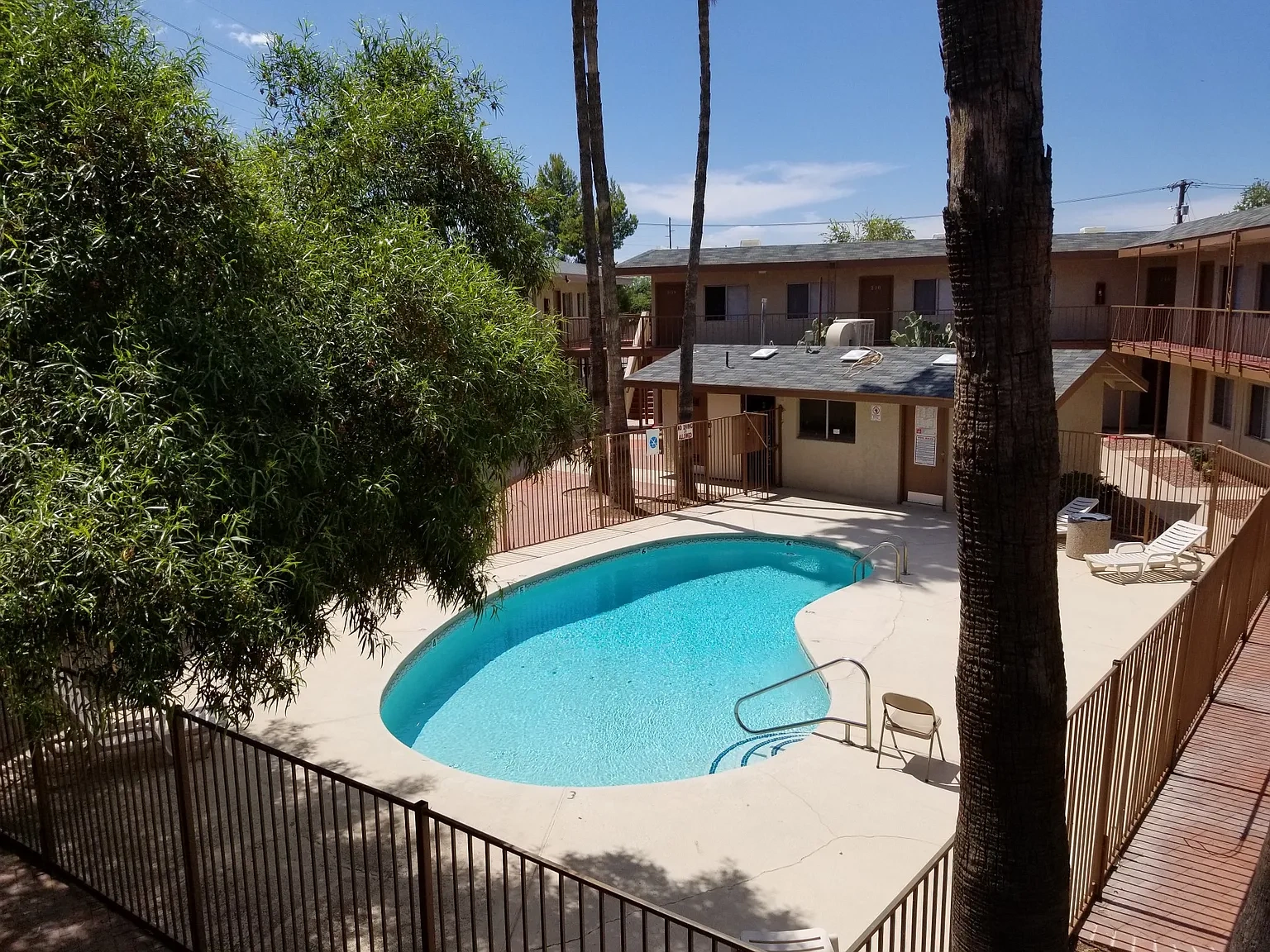 Rosemont Garden Apartments – photo 3