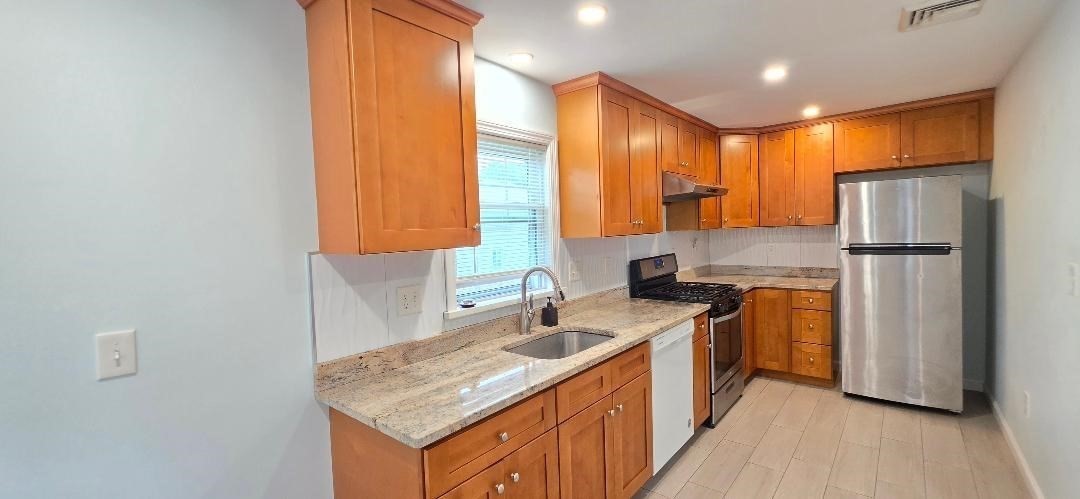 41 Belmont St unit 41 – photo 5