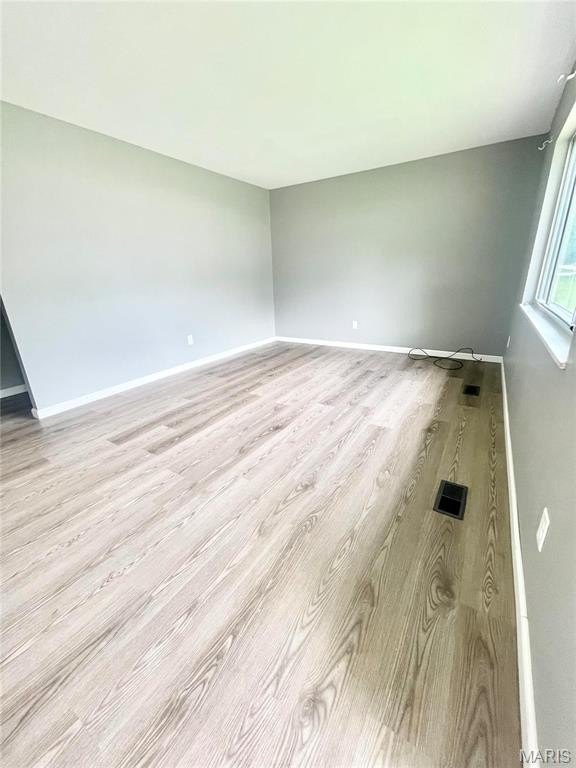 805 Juniper Dr – photo 4
